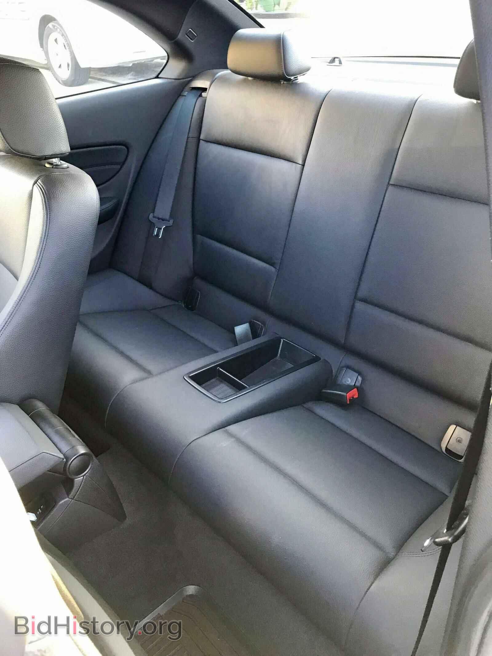 2011 BMW 1 SERIES - VIN: WBAUC9C52BVM10838 - Фото 6