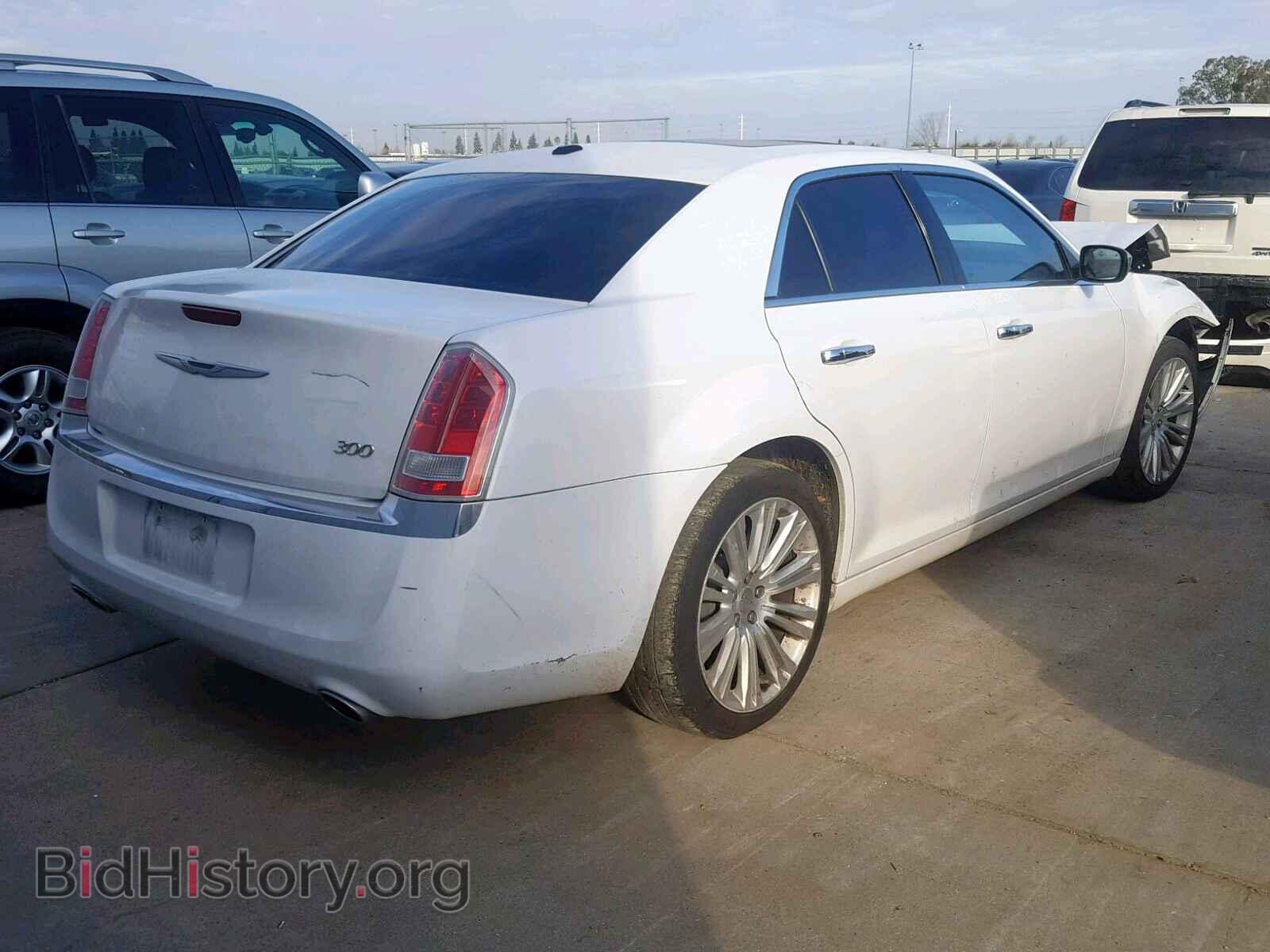 2011 CHRYSLER 300 - VIN: 2C3CA5CG4BH537859 - Фото 4