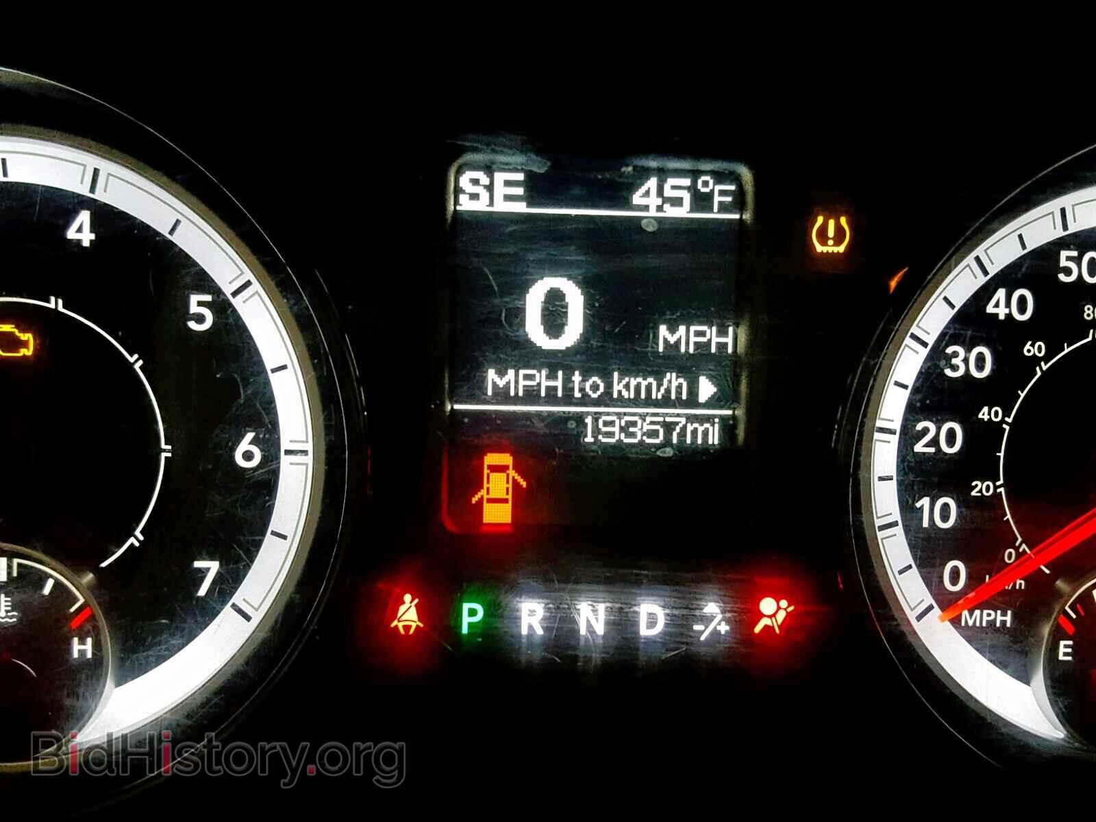 2017 RAM 1500 ST - VIN: 3C6RR7KT4HG718856 - Фото 8