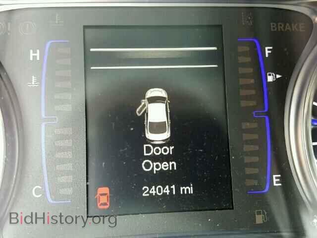 2016 CHRYSLER 200 - VIN: 1C3CCCAB5GN129875 - Фото 8