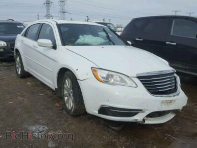 2011 Chrysler 200 200 Tourin, white — VIN 1C3BC1FG5BN553103, Copart