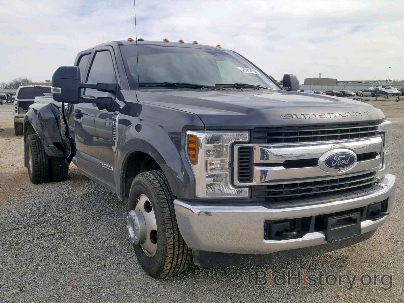 Photo 1FT8X3CT0KEC23179 - FORD F350 SUPER 2019