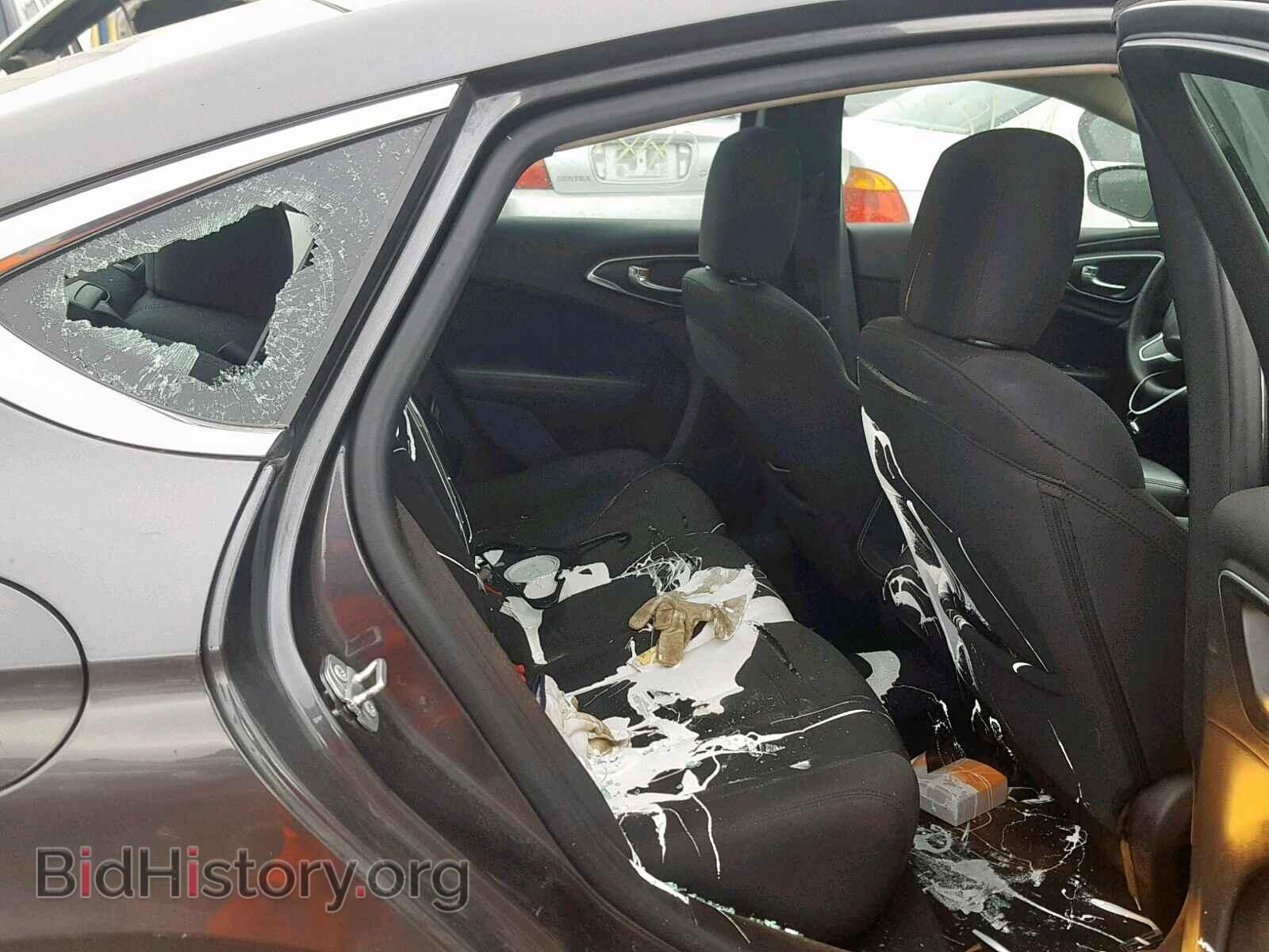 2016 CHRYSLER 200 - VIN: 1C3CCCAB7GN113242 - Фото 6