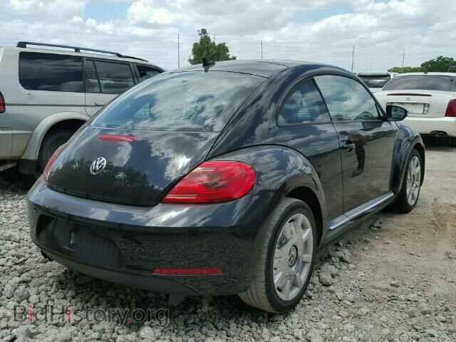2013 VOLKSWAGEN BEETLE - VIN: 3VWJP7AT9DM677730 - Фото 4
