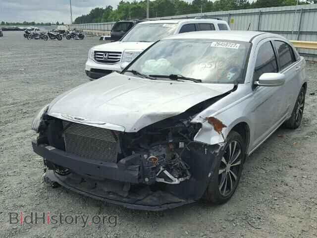 2012 CHRYSLER 200 - VIN: 1C3CCBBGXCN251033 - Фото 2