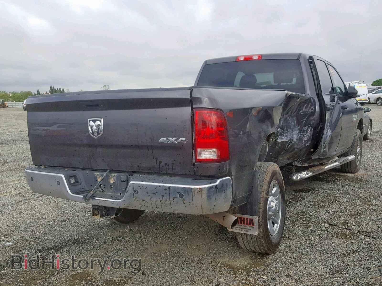 2017 RAM 3500 ST - VIN: 3C63R3GLXHG669640 - Фото 4