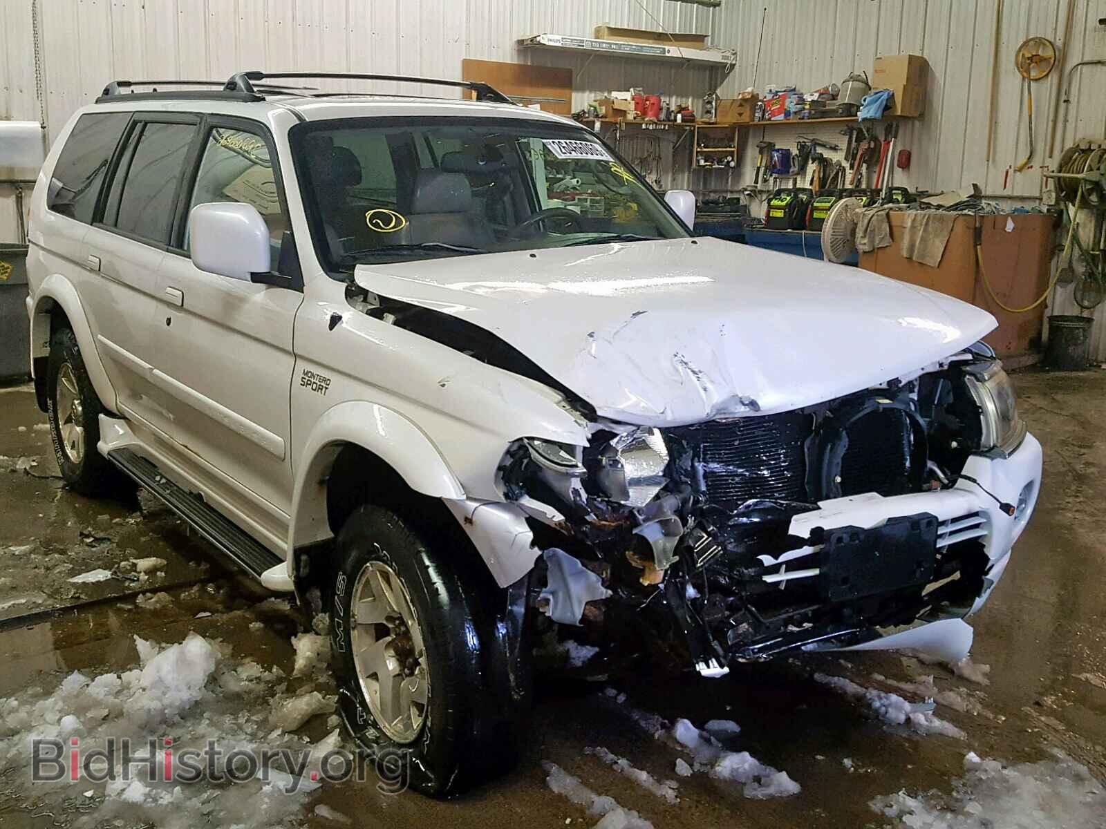 Photo  - MITSUBISHI MONTERO SP 2000