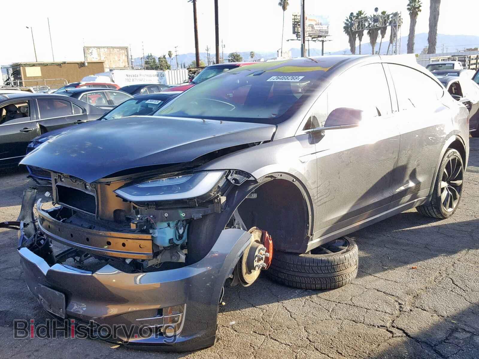 2016 TESLA MODEL X - VIN: 5YJXCBE45GF021922 - Photo 2