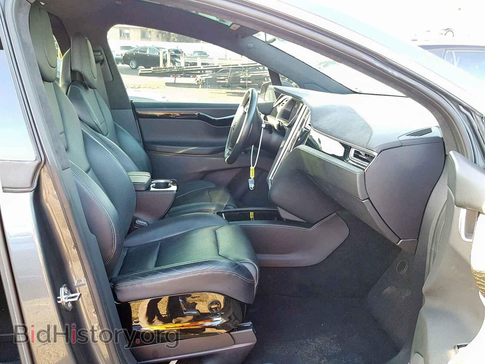 2016 TESLA MODEL X - VIN: 5YJXCBE45GF021922 - Photo 5
