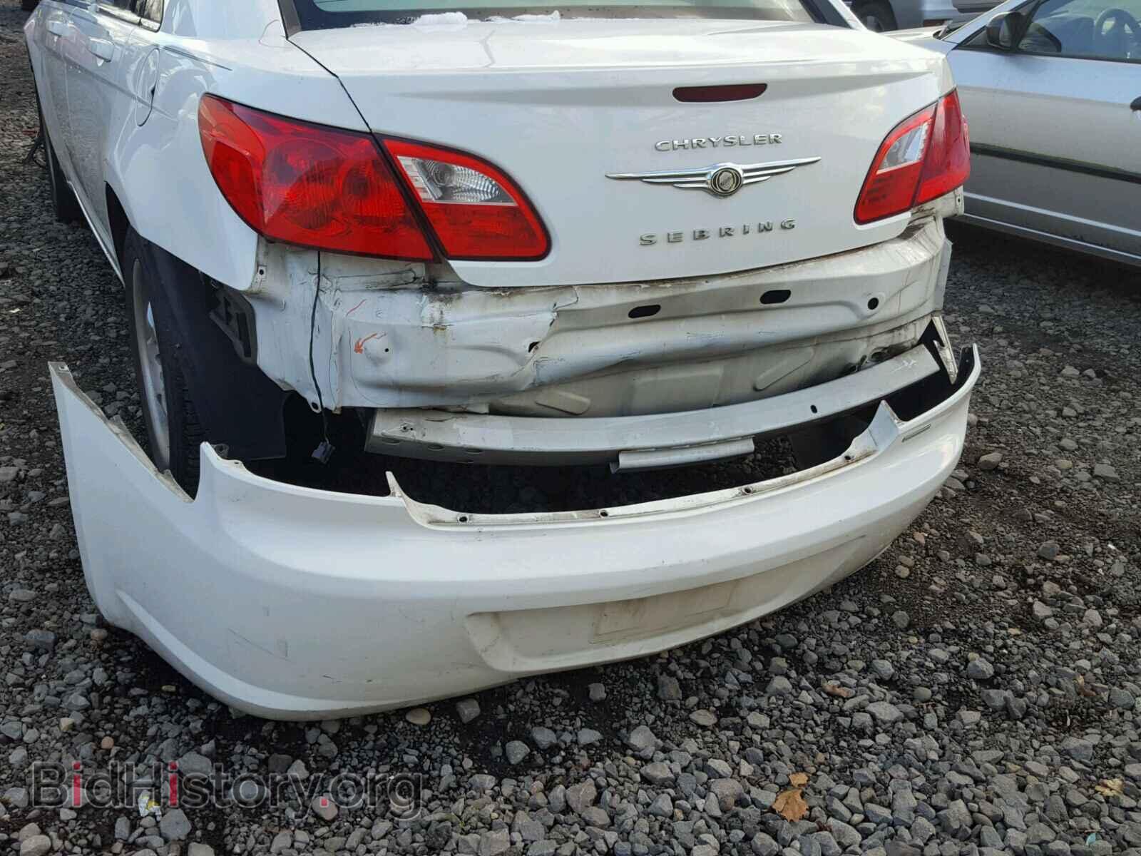2010 CHRYSLER SEBRING - VIN: 1C3CC4FB1AN105725 - Фото 9