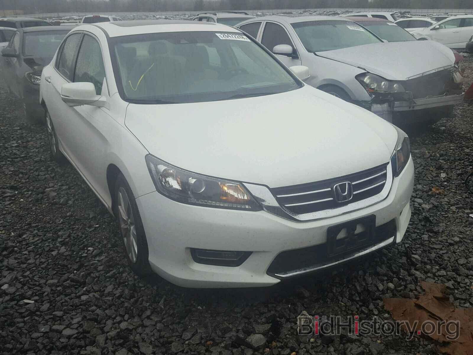 Photo 1HGCR2F83DA238129 - HONDA ACCORD 2013