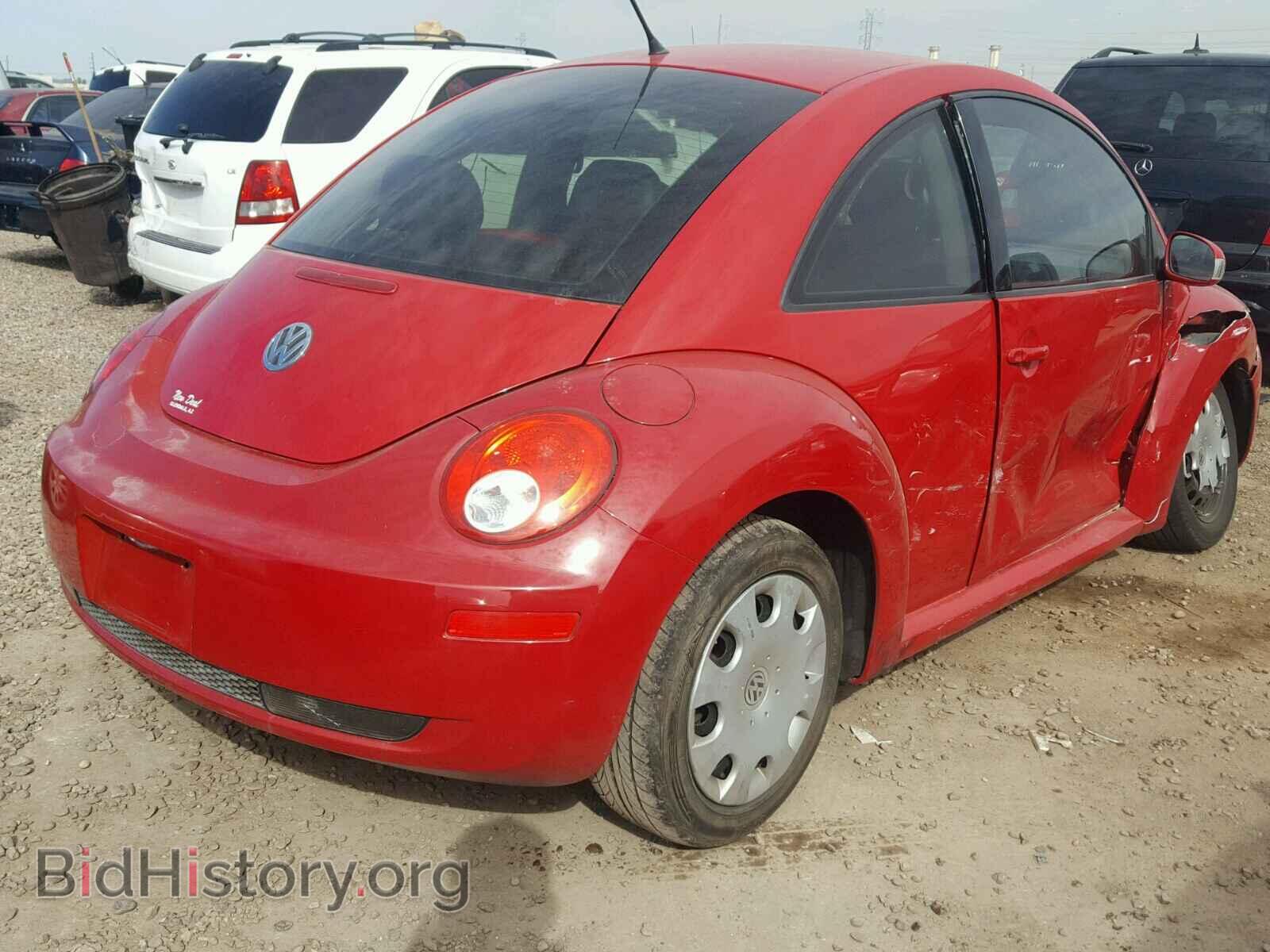2010 VOLKSWAGEN BEETLE - VIN: 3VWPG3AG1AM019983 - Фото 4