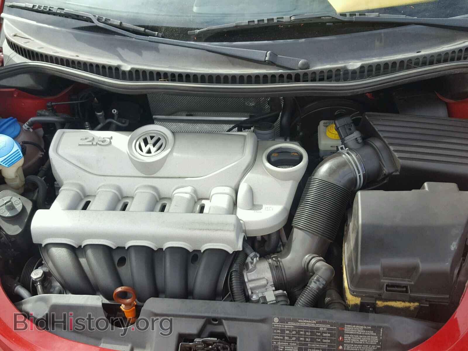 2010 VOLKSWAGEN BEETLE - VIN: 3VWPG3AG1AM019983 - Фото 7