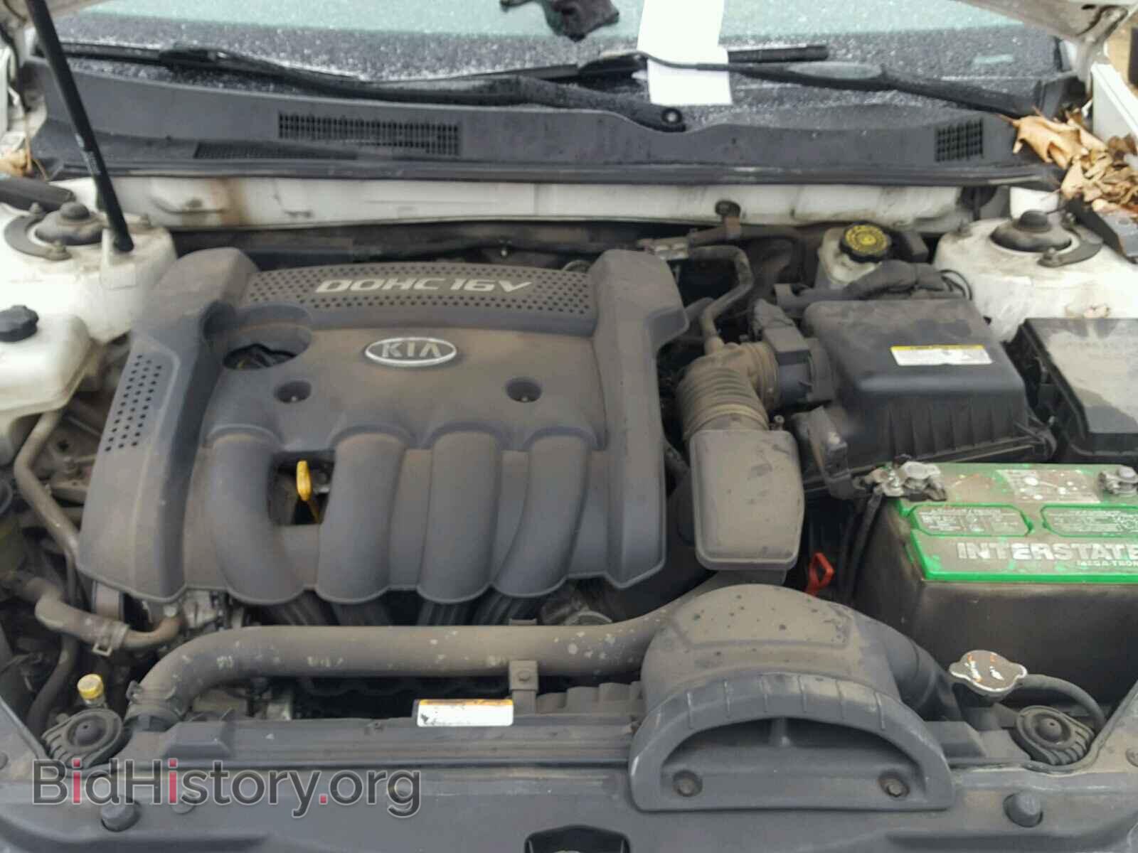2008 KIA OPTIMA - VIN: KNAGE123885172172 - Фото 7