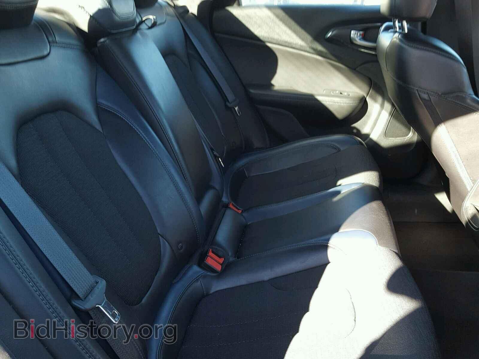 2016 CHRYSLER 200 - VIN: 1C3CCCBBXGN100368 - Фото 6