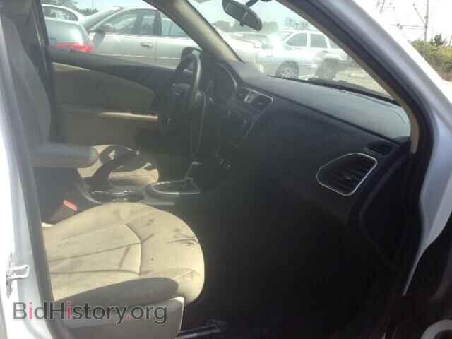 2013 CHRYSLER 200 - VIN: 1C3CCBAB8DN642298 - Фото 5