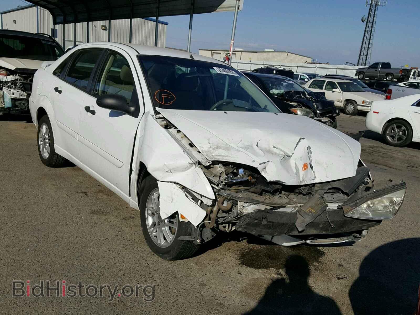 Фотография 1FAFP34N45W247349 - FORD FOCUS 2005