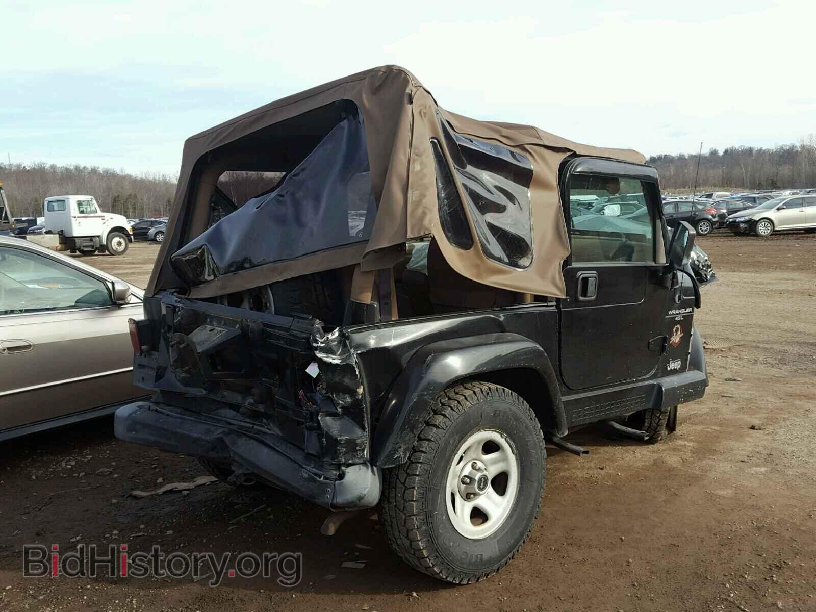 2000 JEEP WRANGLER - VIN: 1J4FA59S6YP745731 - Photo 4
