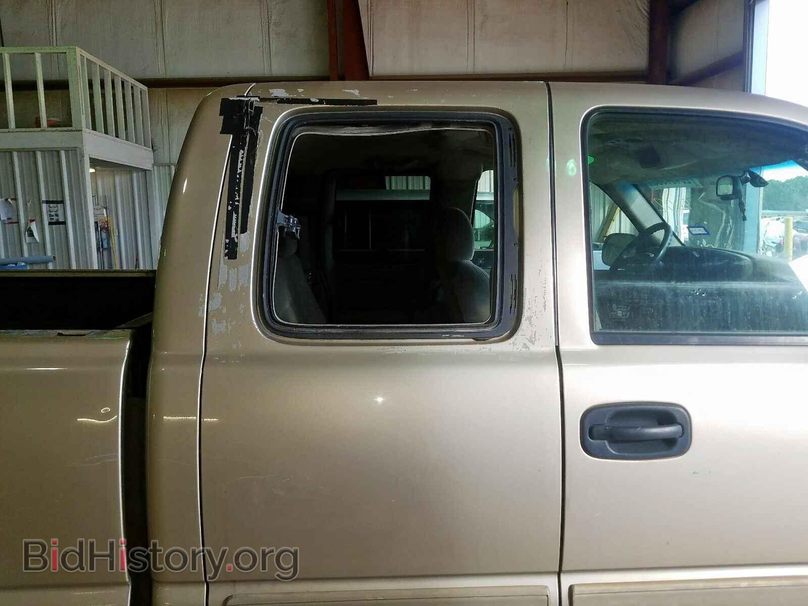 2005 CHEVROLET SILVERADO - VIN: 2GCEC19V951299002 - Фото 9