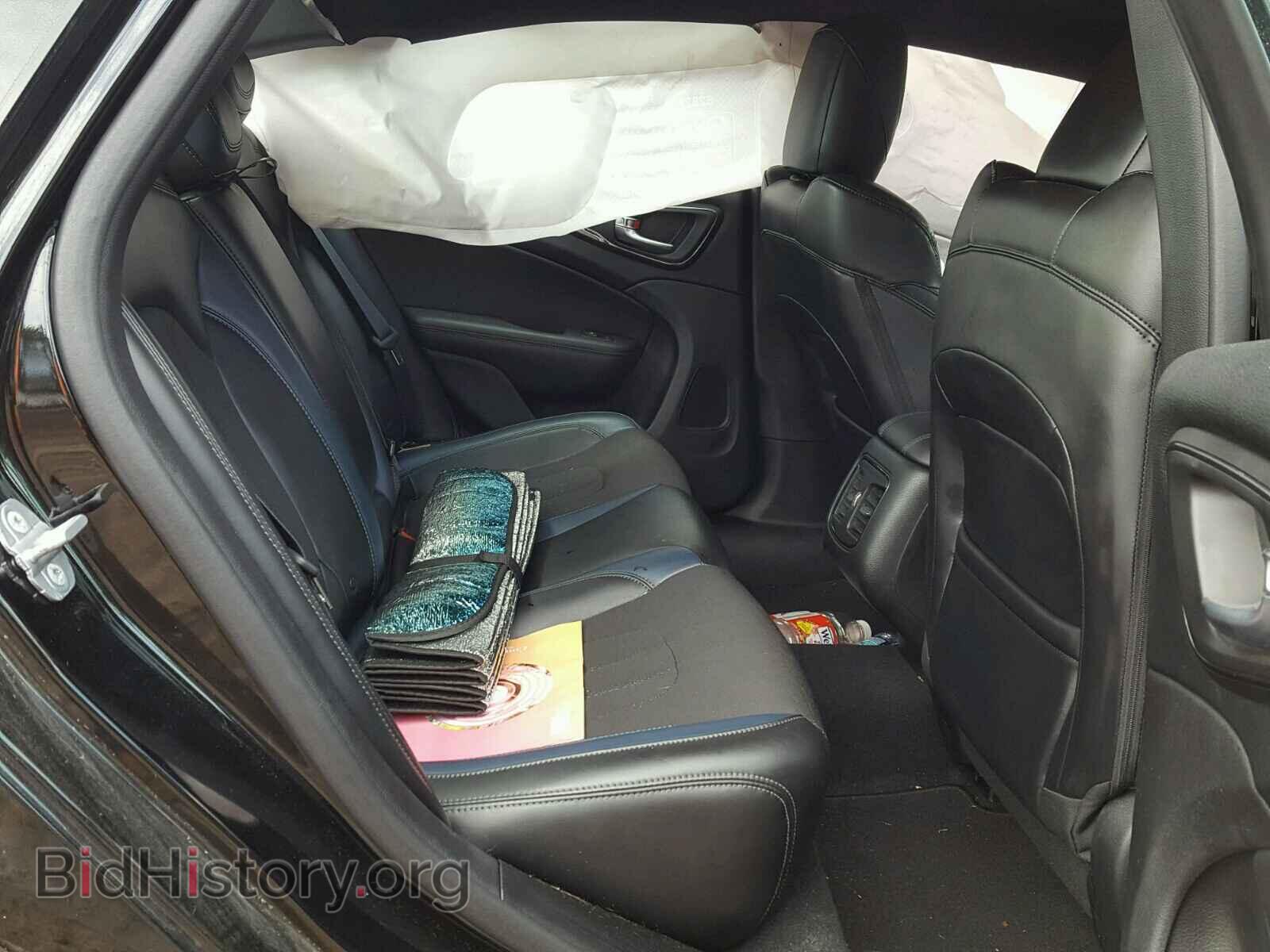 2015 CHRYSLER 200 - VIN: 1C3CCCBGXFN516690 - Photo 6