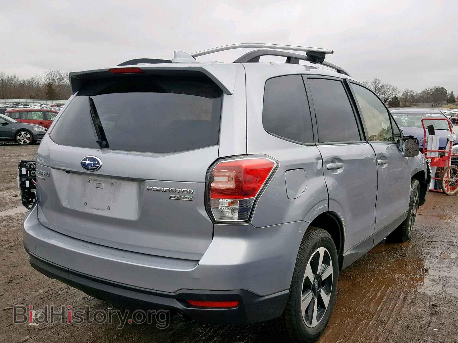 2017 SUBARU FORESTER - VIN: JF2SJAGC3HH543983 - Фото 4