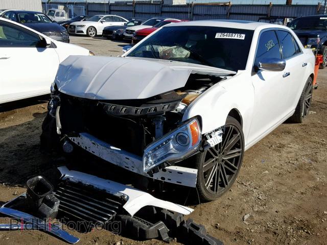 2013 CHRYSLER 300 - VIN: 2C3CCAET9DH731500 - Photo 2