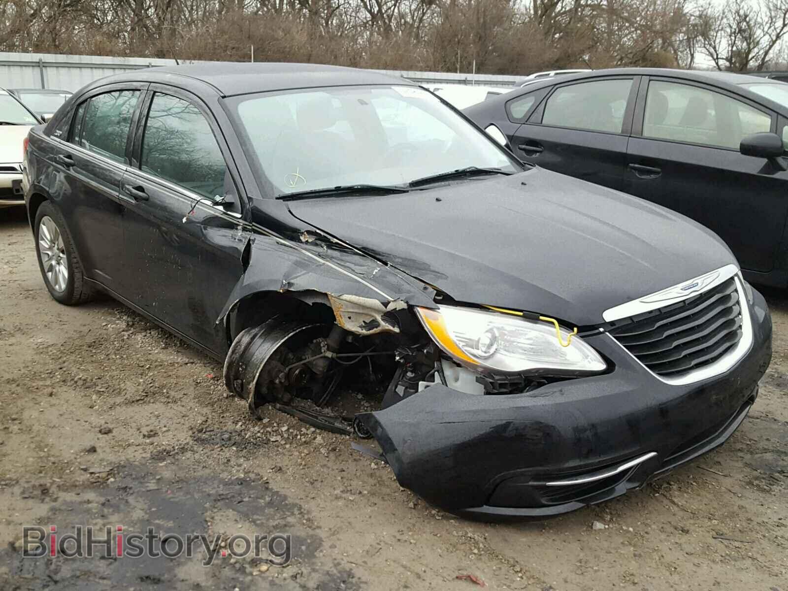 Фотография 1C3BC4FB0BN571028 - CHRYSLER 200 2011