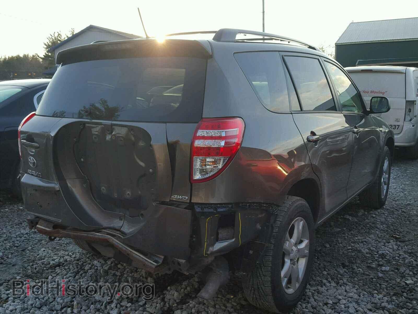 2011 TOYOTA RAV4 - VIN: 2T3BF4DV2BW097608 - Фото 4