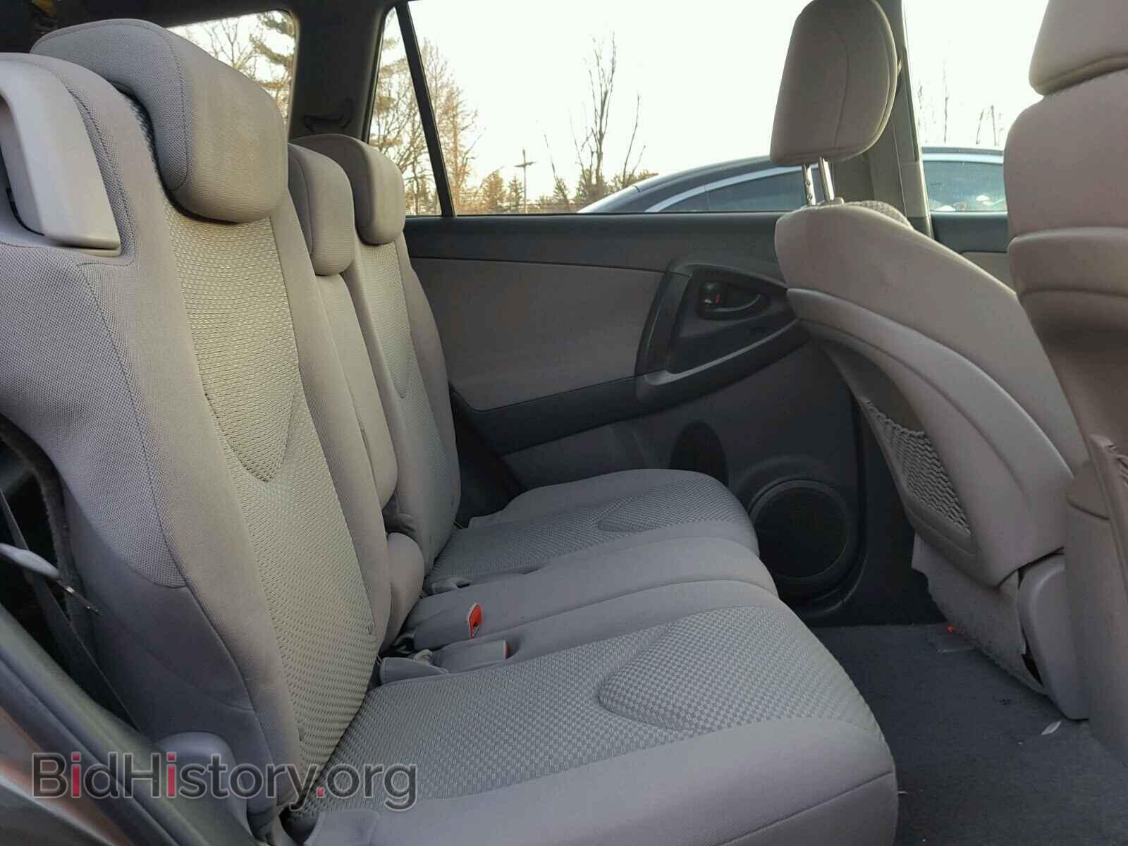 2011 TOYOTA RAV4 - VIN: 2T3BF4DV2BW097608 - Фото 6