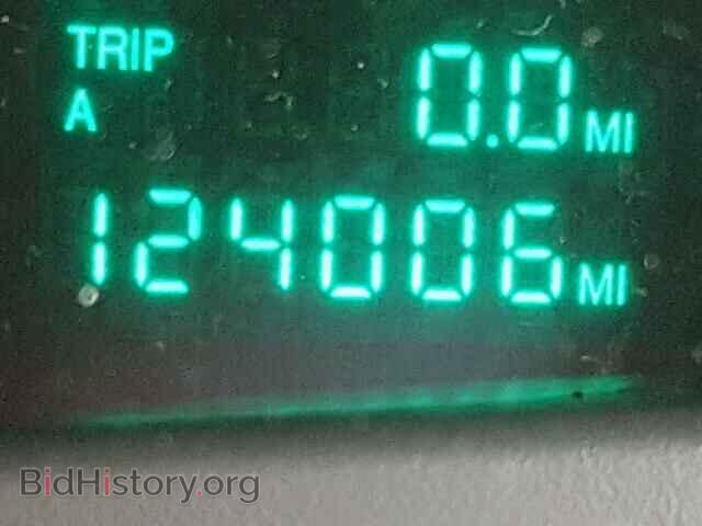 2004 CADILLAC DEVILLE - VIN: 1G6KD54Y54U159656 - Photo 8
