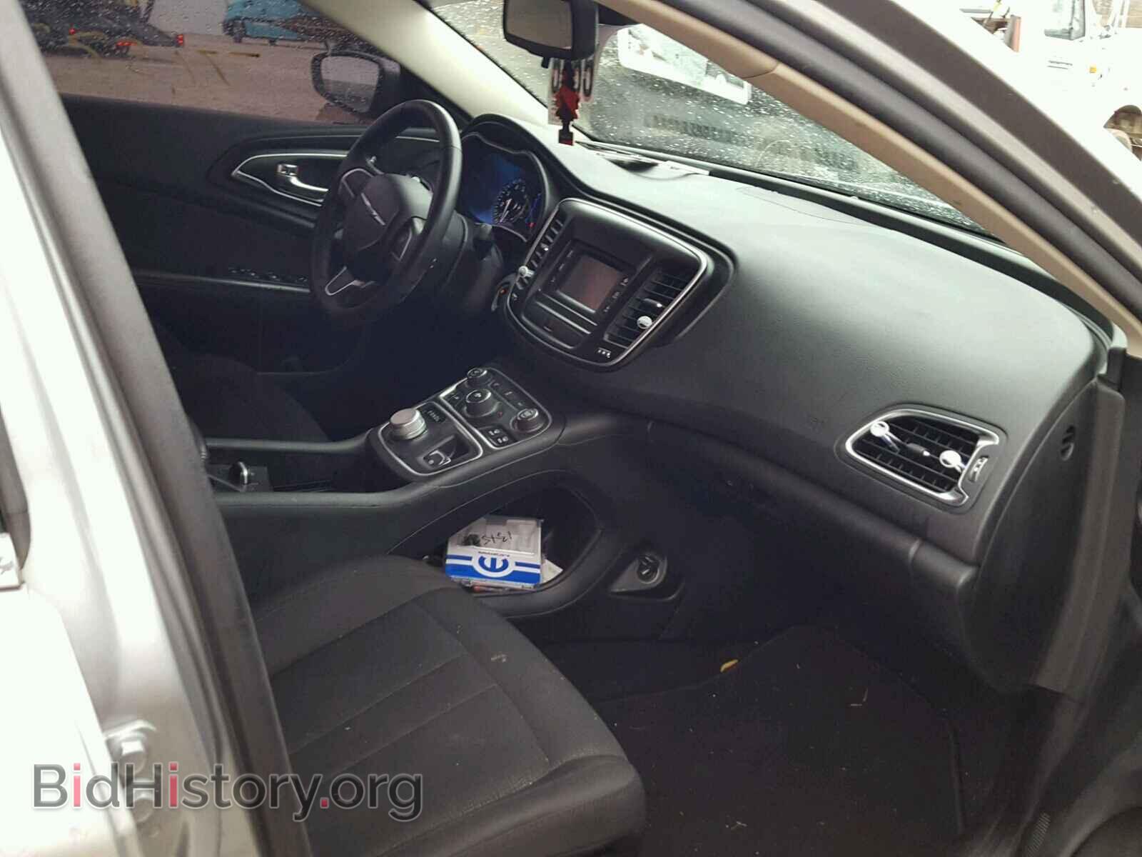 2015 CHRYSLER 200 - VIN: 1C3CCCAB0FN640005 - Photo 5