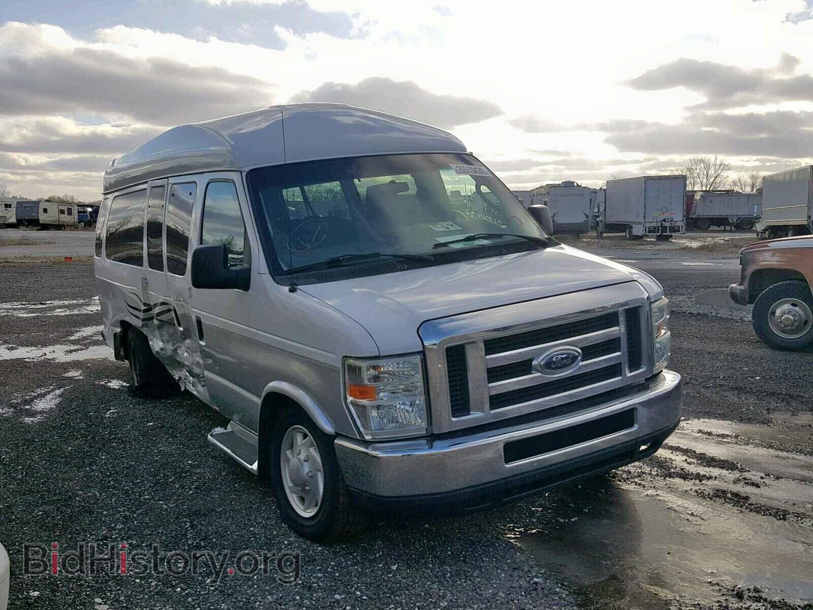Photo 1FBSS31L99DA52377 - FORD ECONOLINE 2009