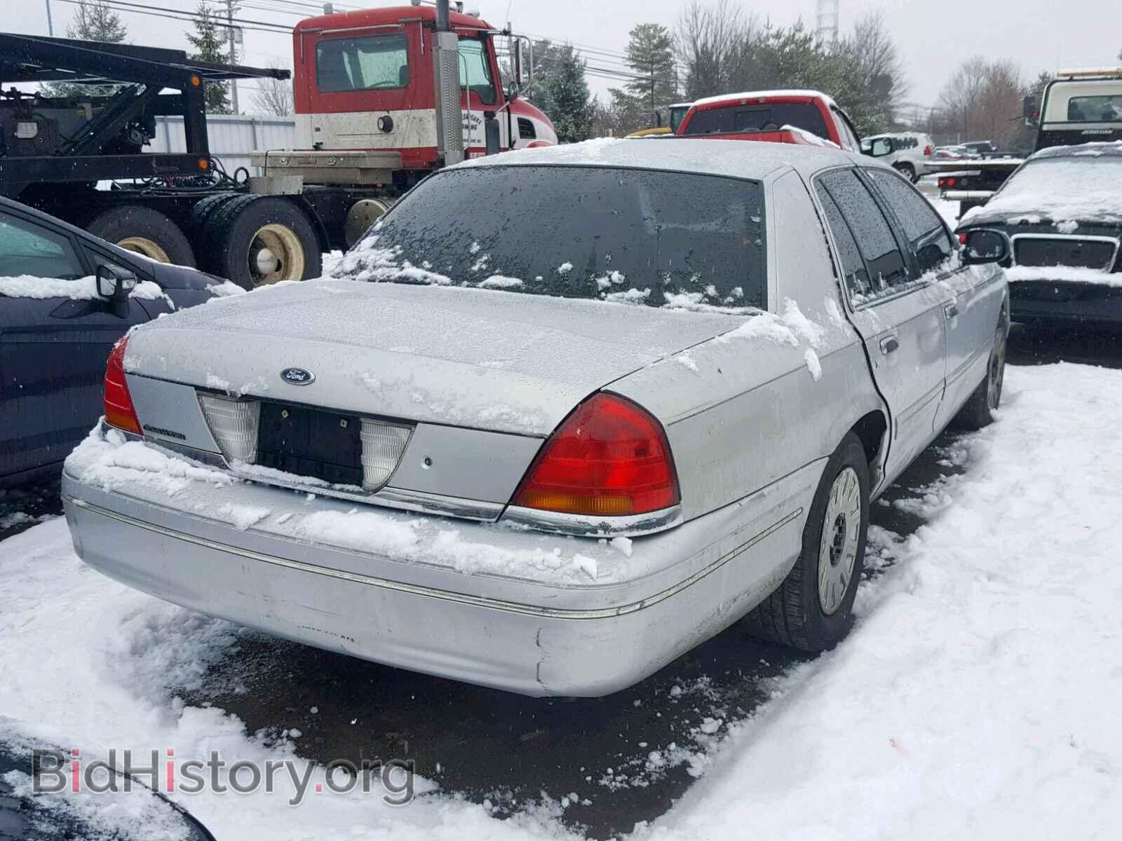 2003 FORD CROWN VIC - VIN: 2FAFP73W43X136867 - Фото 4