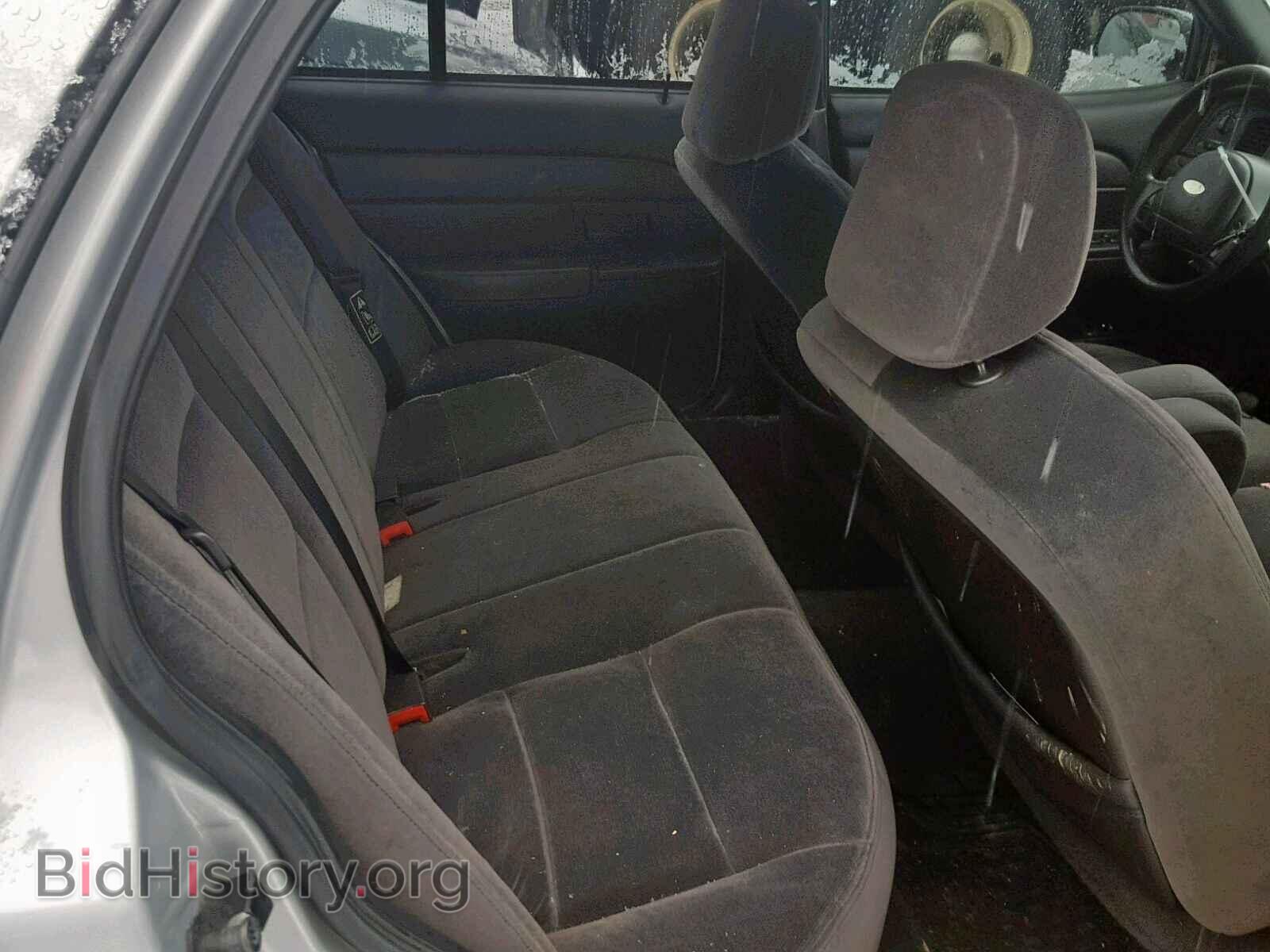 2003 FORD CROWN VIC - VIN: 2FAFP73W43X136867 - Фото 6