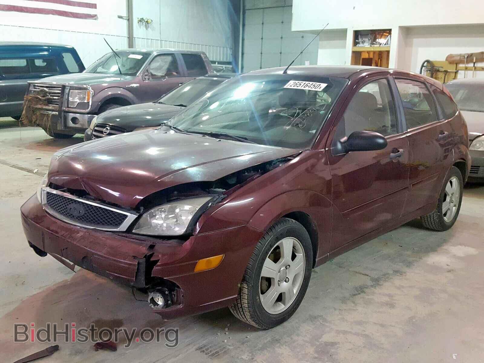 2007 FORD FOCUS - VIN: 1FAFP37N77W338484 - Фото 2