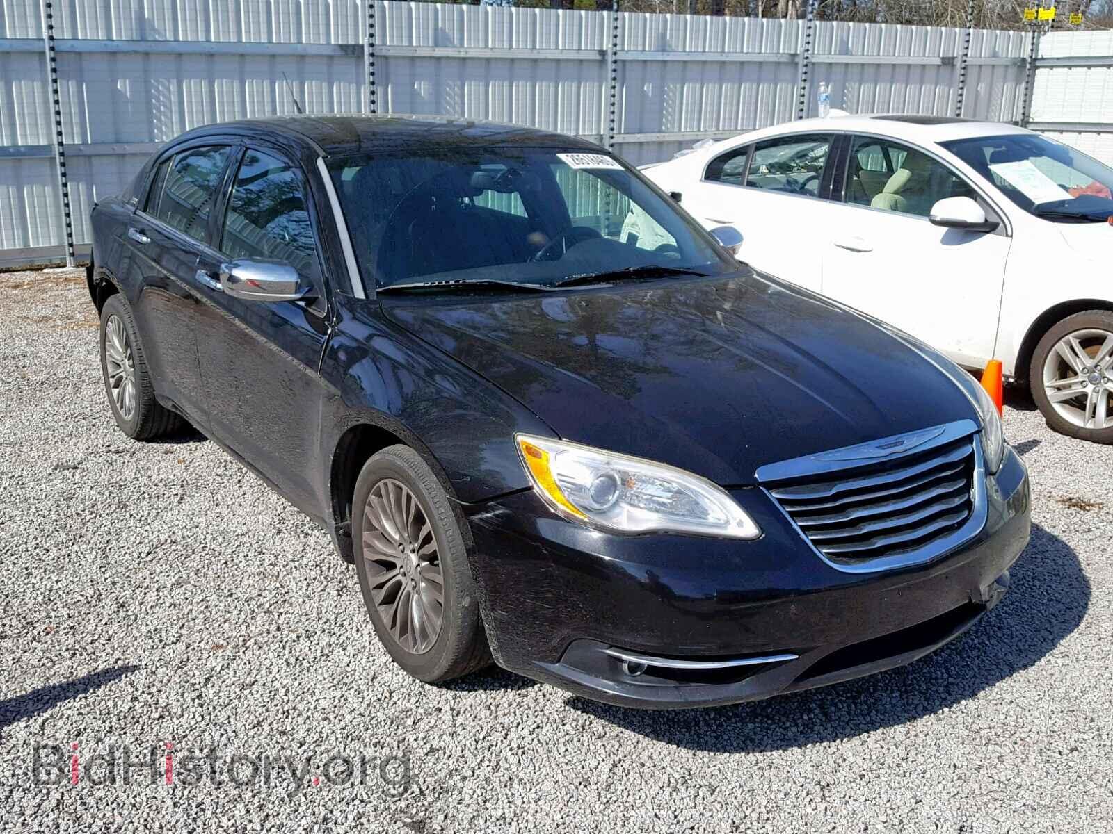 Photo 1C3BC2FG7BN518570 - CHRYSLER 200 2011