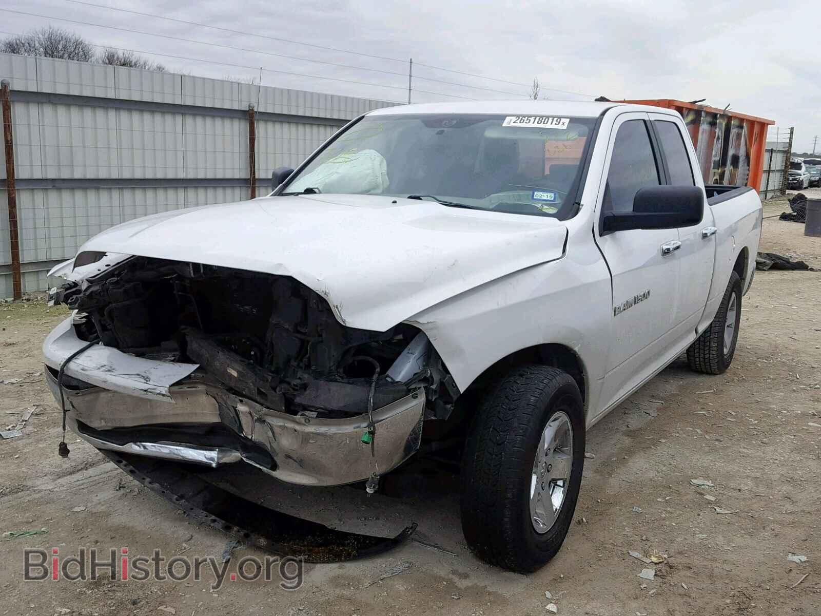2011 DODGE RAM 1500 - VIN: 1D7RB1GPXBS512226 - Фото 2