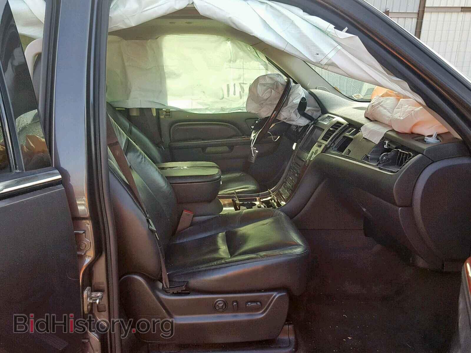 2011 CADILLAC ESCALADE E - VIN: 1GYS4JEF5BR184800 - Фото 5