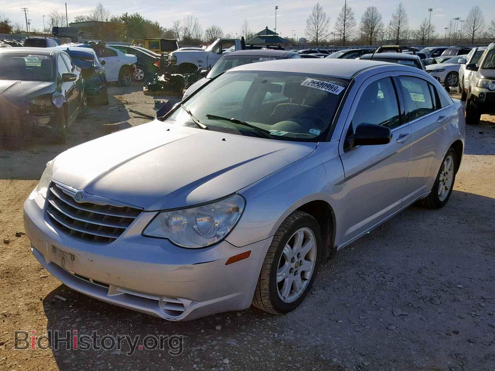 2010 CHRYSLER SEBRING - VIN: 1C3CC4FB9AN219763 - Фото 2
