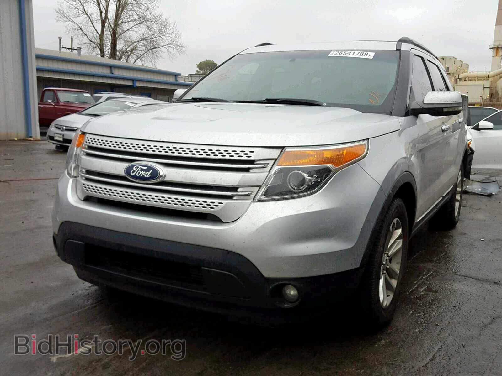 2012 FORD EXPLORER L - VIN: 1FMHK7F81CGA25256 - Photo 2