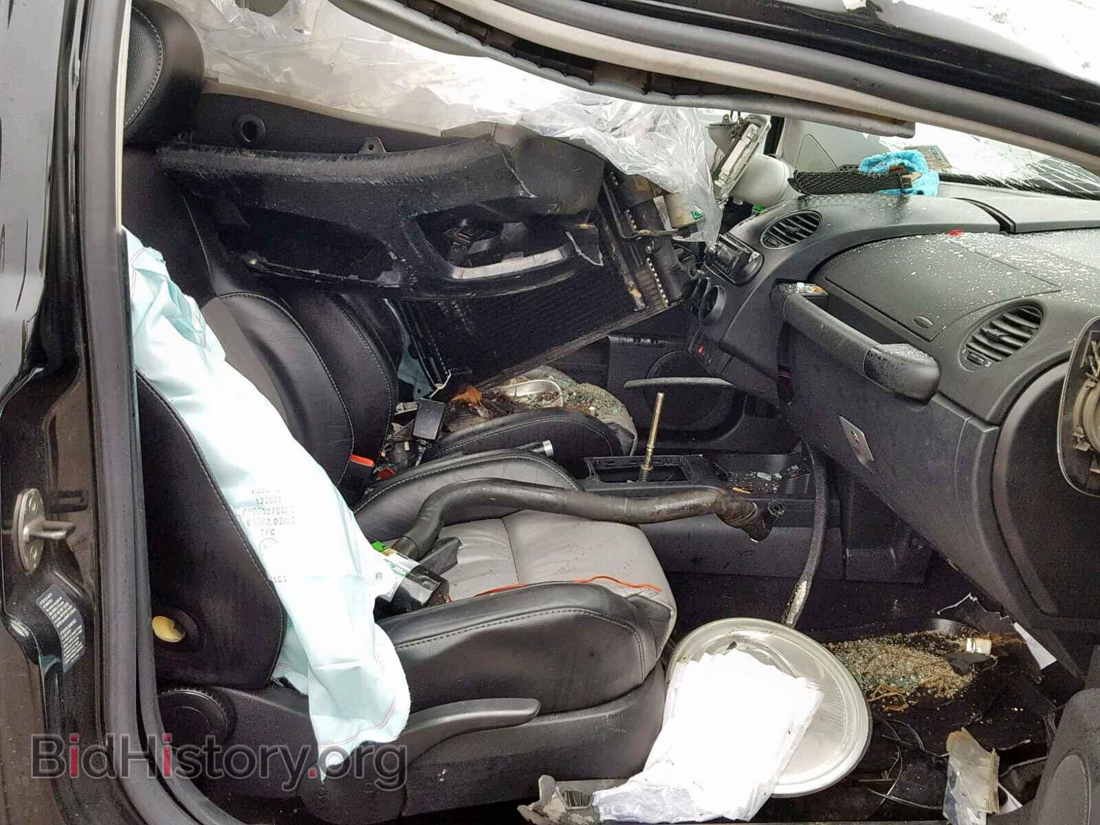 2003 VOLKSWAGEN BEETLE - VIN: 3VWFE21C43M420262 - Фото 5