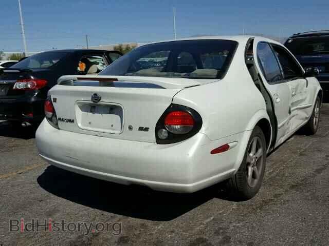 2000 NISSAN MAXIMA - VIN: JN1CA31D1YT732003 - Photo 4
