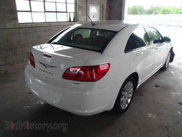 2010 CHRYSLER SEBRING - VIN: 1C3CC5FB7AN146849 - Фото 4