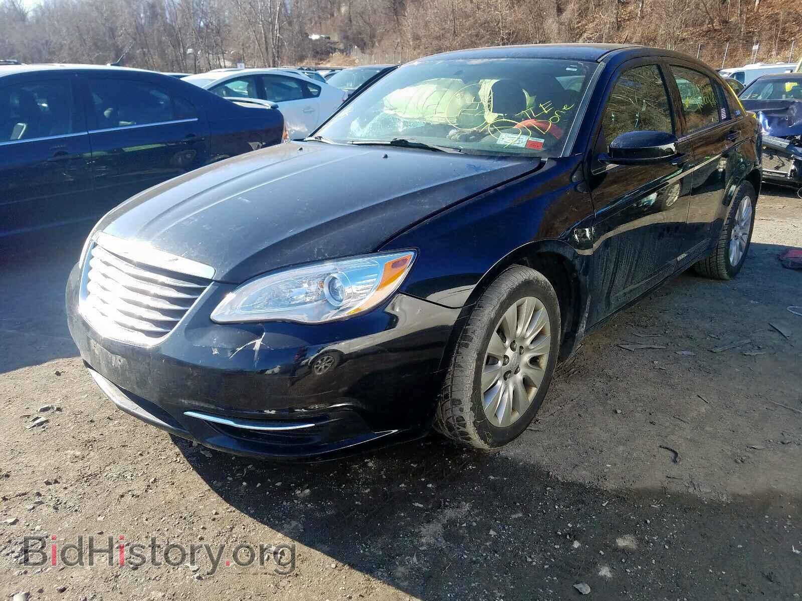 2014 CHRYSLER 200 - VIN: 1C3CCBAB3EN123726 - Фото 2