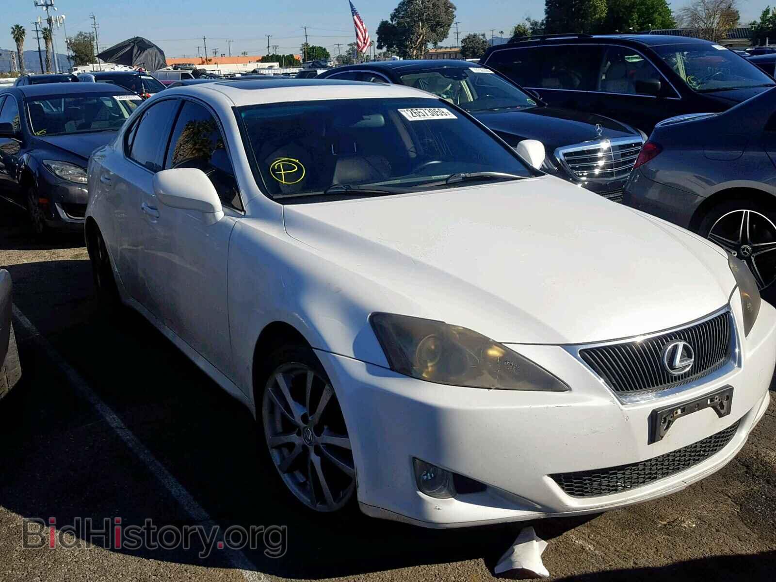 Photo JTHBE262575013143 - LEXUS IS 2007