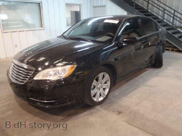 2013 CHRYSLER 200 - VIN: 1C3CCBAB3DN705422 - Фото 2
