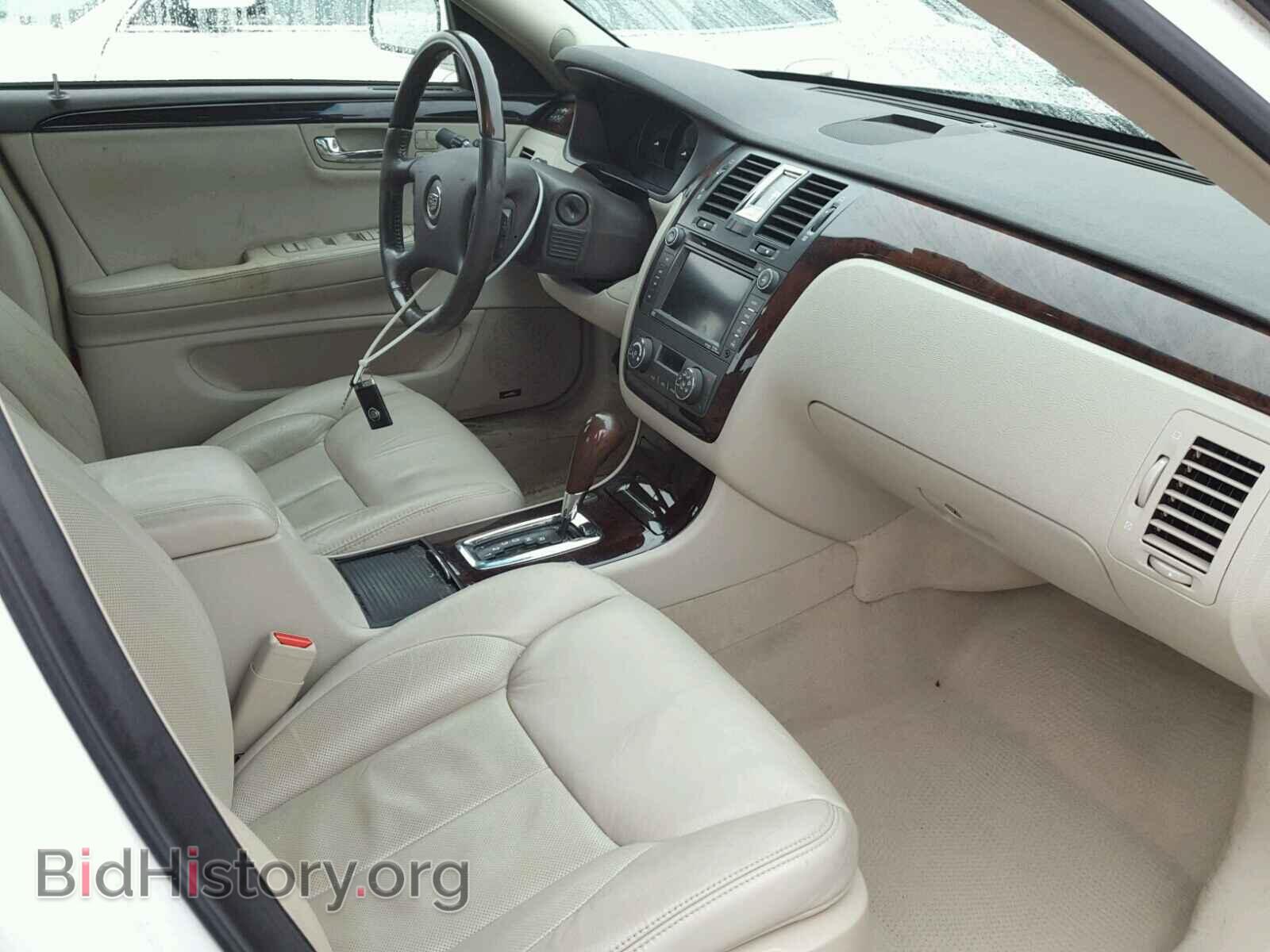 2011 CADILLAC DTS - VIN: 1G6KH5E68BU117237 - Фото 5