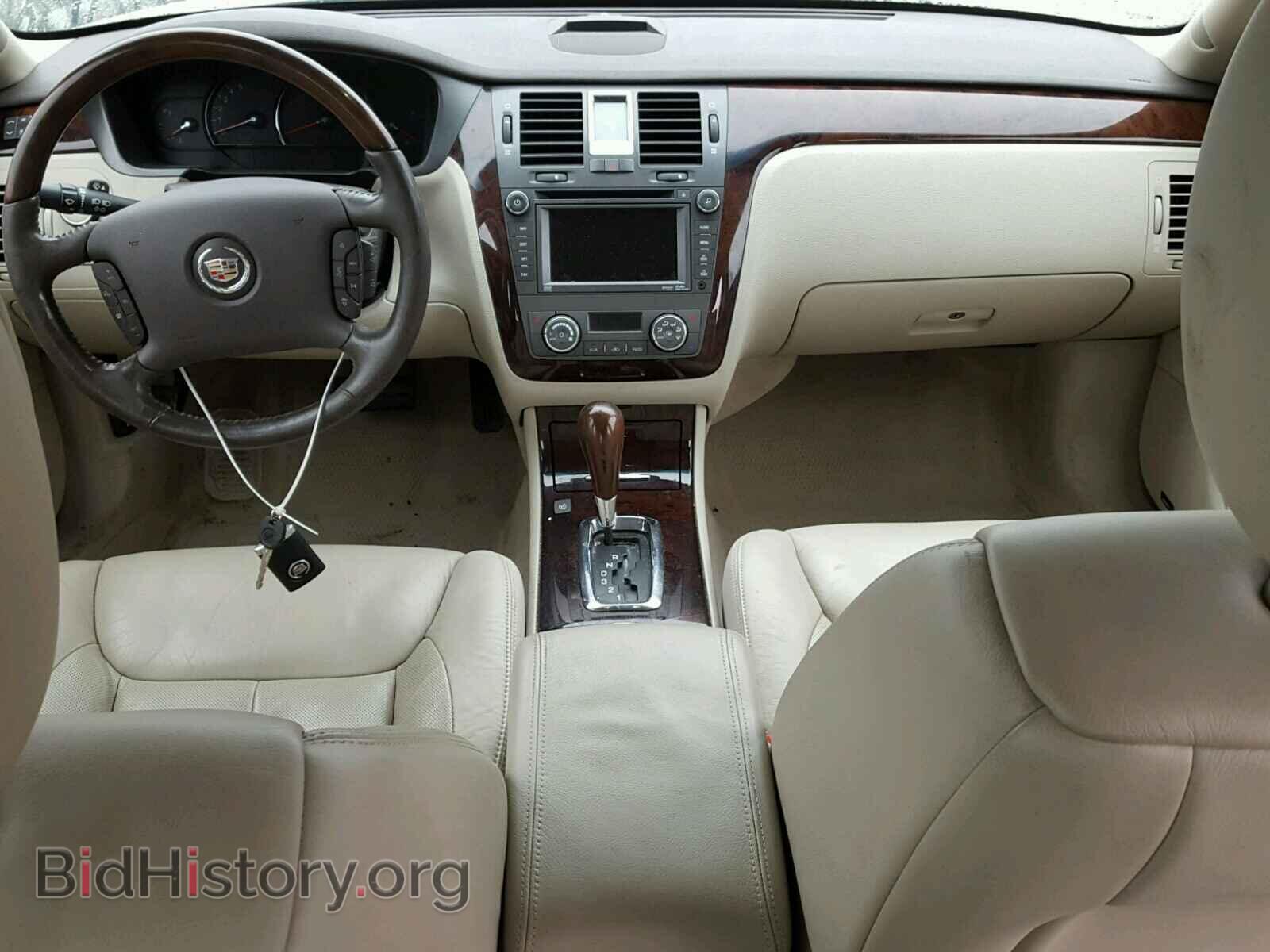 2011 CADILLAC DTS - VIN: 1G6KH5E68BU117237 - Фото 9