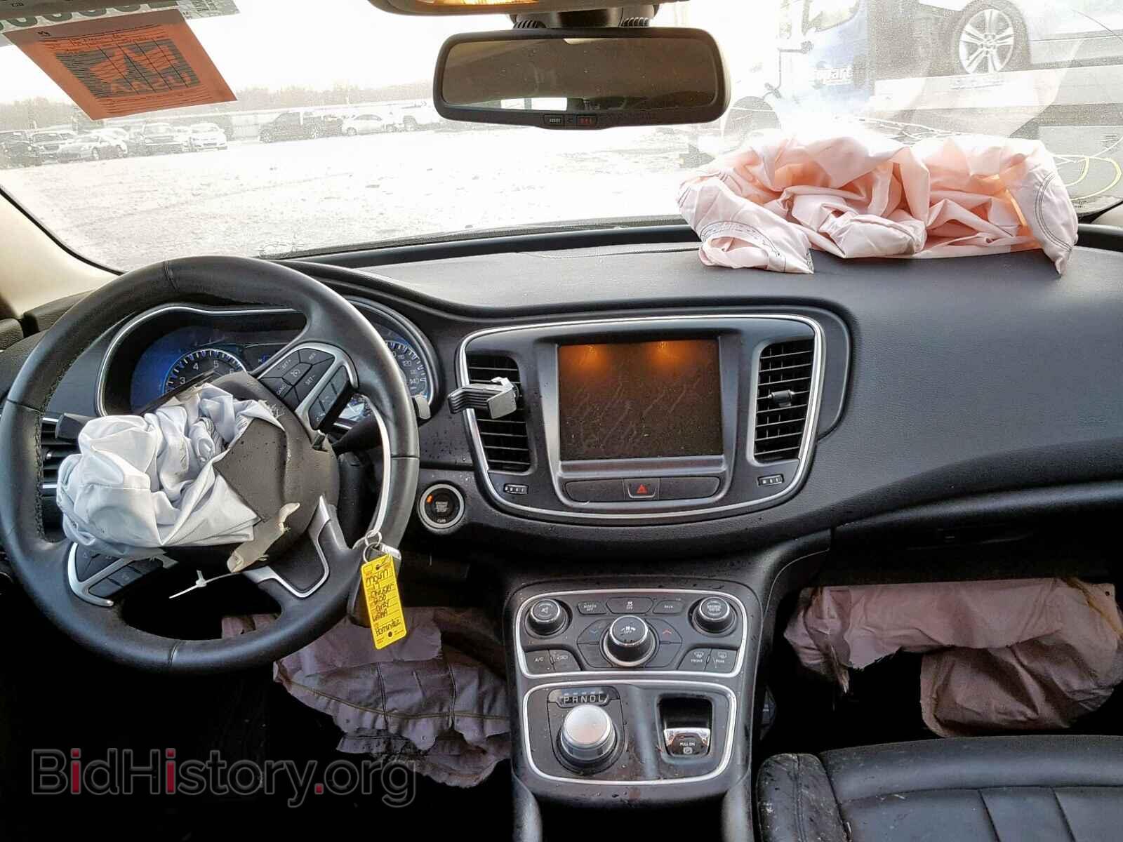 2017 CHRYSLER 200 - VIN: 1C3CCCAB2HN512061 - Фото 9