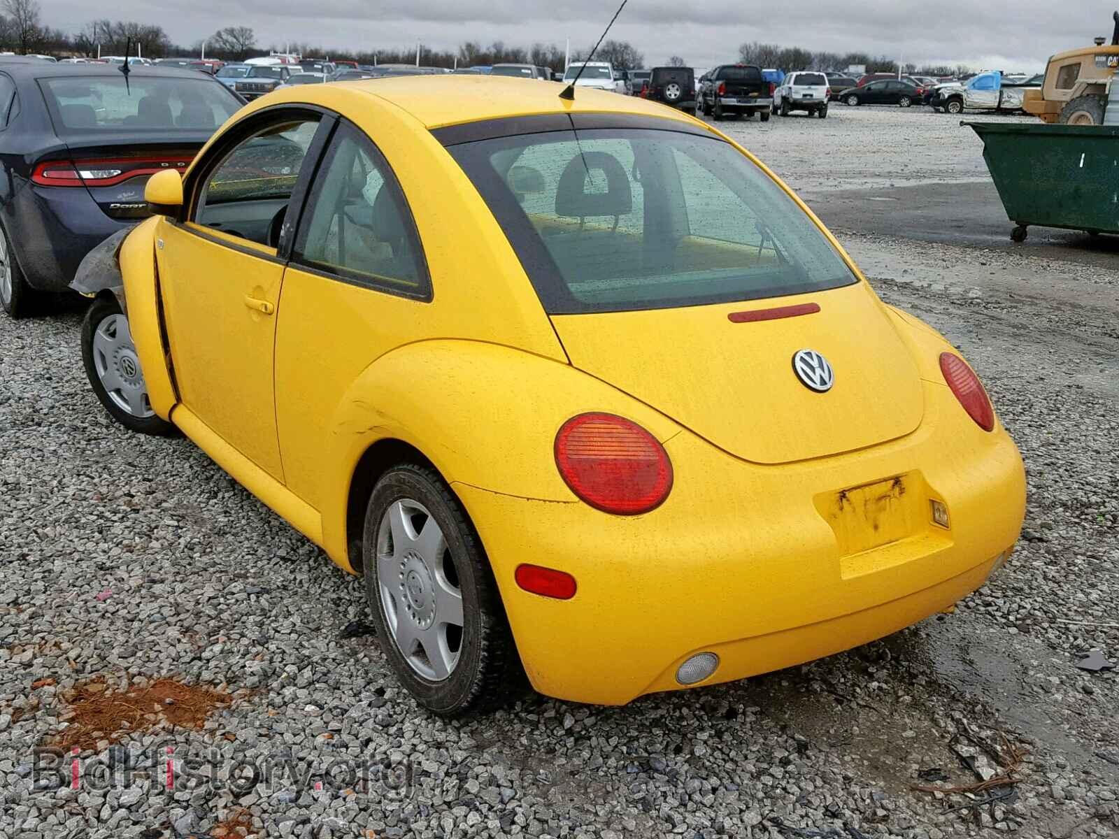 2000 VOLKSWAGEN BEETLE - VIN: 3VWCD21C3YM487349 - Фото 3